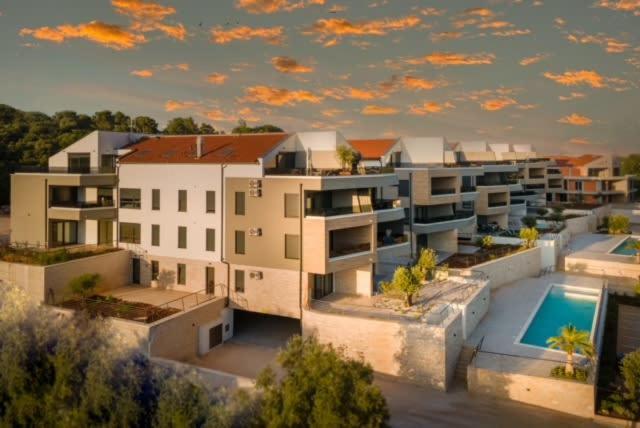 Luxury Apartment Anto With Sea View And Balcony Banjole Dış mekan fotoğraf