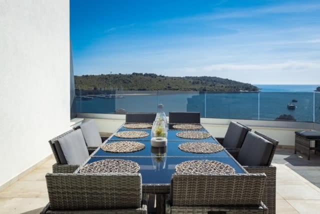 Luxury Apartment Anto With Sea View And Balcony Banjole Dış mekan fotoğraf